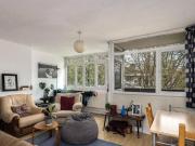 3 Bedroom Maisonette For Sale In Wick Road, London