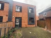 3 Bedroom Maisonette House to Rent