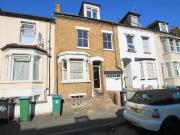 3 bedroom maisonette to rent