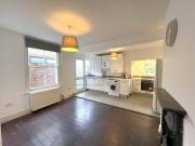 3 Bedroom Maisonette To Rent