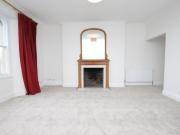 3 bedroom maisonette to rent