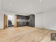 3 bedroom maisonette to rent