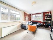 3 bedroom maisonette to rent