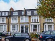 3 bedroom maisonette to rent