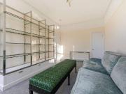 3 bedroom maisonette to rent