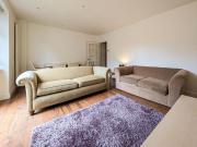 3 bedroom maisonette to rent