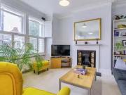 3+ bedroom maisonette to rent in Trentham Street,...