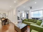 3 bedroom mews for sale