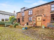 3 bedroom mews for sale