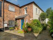 3 bedroom mews for sale