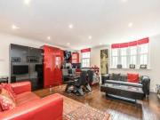 3 Bedroom Mews Property For Rent In London