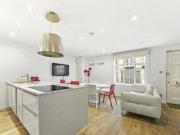 3 Bedroom Mews Property For Rent In Marylebone