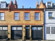 3 Bedroom Mews Property For Sale In London