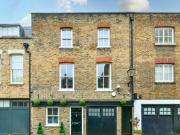 3 Bedroom Mews Property For Sale In London