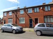 3 bedroom Mid Terrace House for sale, Dawlish Road,...