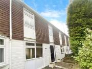 3 bedroom Mid Terrace House for sale, Kingswood Road,...