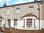 3 bedroom Mid Terrace House for sale, Plantation Road,...