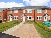 3 bedroom Mid Terrace House to rent, Fieldfare Avenue,...