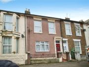 3 bedroom Mid Terrace House to rent, Meyrick Road,...