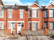 3 bedroom Mid Terrace House to rent, Napleton Road,...