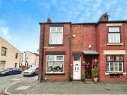 3 bedroom Mid Terrace House to rent, New Barton Street,...