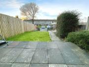 3 bedroom Mid Terrace House to rent, Poynter Walk,...