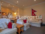 3 Bedroom Mid Terraced House for rent in Beechwood...