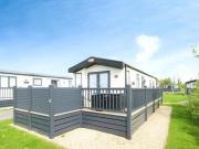 3 Bedroom Mobile Home For Sale In South Cerney,...