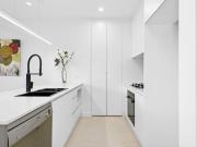 3 Bedroom House Oaklands Park, 102774564