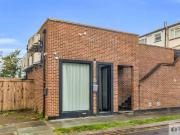 3 Bedroom Office Commercial