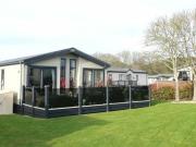 3 Bedroom Park Home For Sale In Barton On Sea, Hampshire