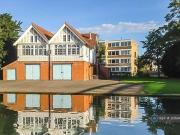 3 Bedroom Penthouse For Rent In Cambridge