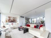 3 Bedroom Penthouse For Rent In London