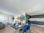 3 bedroom penthouse for rent in Mast QuayWoolwich London...