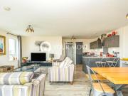 3 bedroom penthouse for rent in Pegasus Way, Gillingham,...