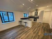 3 Bedroom Penthouse For Rent In South Croydon