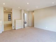 3 Bedroom penthouse for sale in Forest Town, Johannesburg