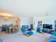 3 Bedroom Penthouse For Sale In Kingston, Kingston Upon...