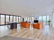 3 bedroom penthouse for sale in Penthouse 1, Roscoe...