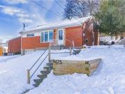 3 bedroom, Pittsburgh PA 15220 99395435