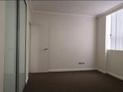 3 bedroom plus study Apartment