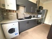 3 bedroom private halls to rent