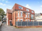3 bedroom property for rent in Hawkwood Road Bournemouth BH5