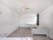 3 bedroom property in Adelaide Road, London, NW3 £3,120...