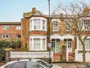 3 bedroom property in Beaumont Road, London, W4 £3,750...