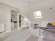 3 bedroom property in Broomwood Chambers, Broomwood... 3 bedroom property in Broomwood Chambers, Broomwood...