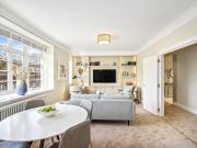 3 bedroom property in Buckingham Palace Road, London,...