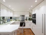 3 bedroom property in Cadogan Square, Knightsbridge,...