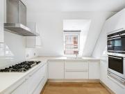 3 bedroom property in Crown Lodge, 12 Elystan Street,...