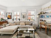 3 bedroom property in Fulham Road, London, SW6 £3,000...